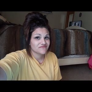 Meet your Posher, Victoria